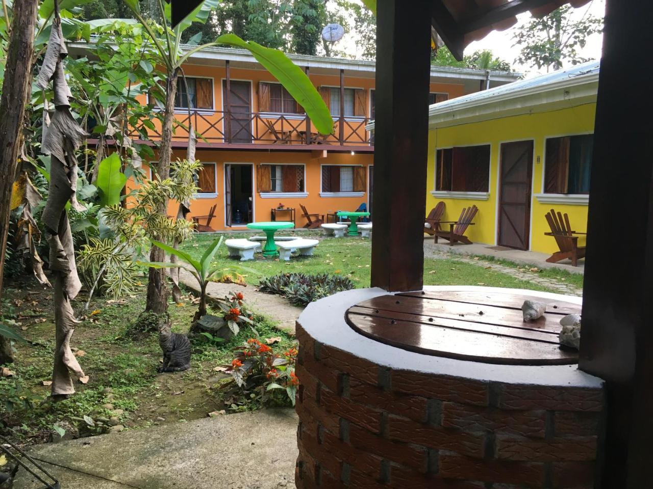 Las Casitas De Playa Negra Hostel Puerto Viejo de Talamanca Zewnętrze zdjęcie