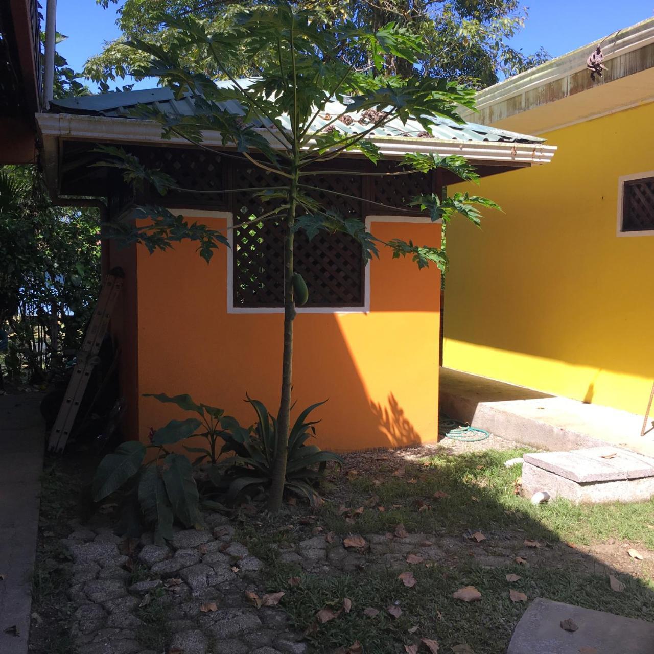 Las Casitas De Playa Negra Hostel Puerto Viejo de Talamanca Zewnętrze zdjęcie